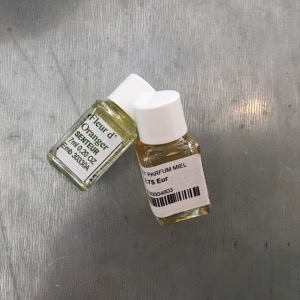 Extrait de parfum 7ml miel ou fleur d’oranger. 